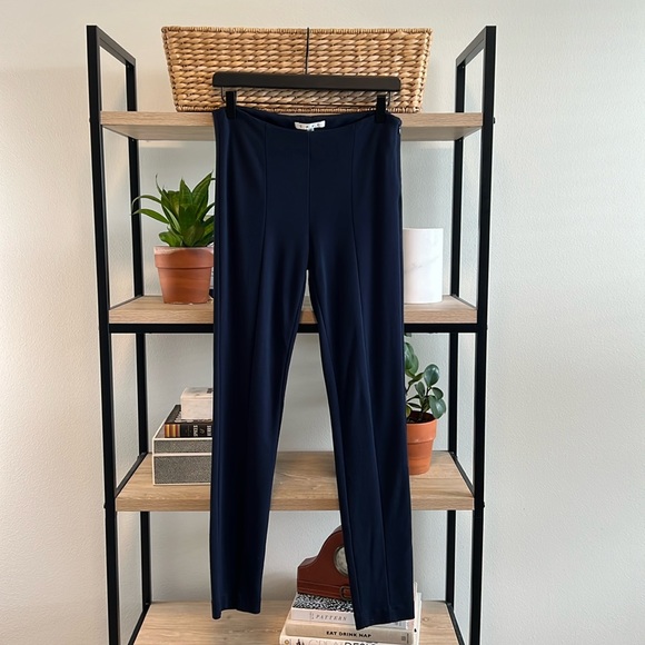 CAbi Mid-Rise Newport Navy Slim Leg #814 Ponte Pants, 4 - Picture 1 of 9